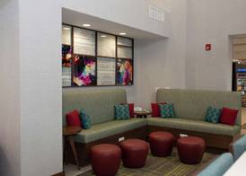 Hampton Inn and Suites Dundee 4