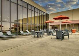 Doubletree By Hilton Mt. Vernon 2