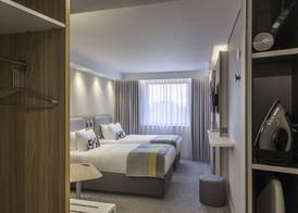 Holiday Inn Express DUBLIN AIRPORT by IHG 3