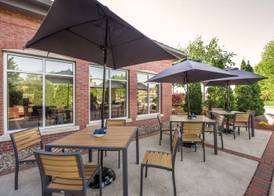 Hilton Garden Inn Manchester Downtown 3