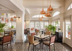 Raffles Hotel Le Royal 4