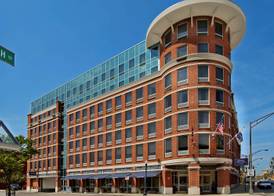 Hampton Inn & Suites Columbus-Downtown 2