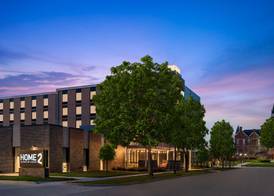 Home2 Suites by Hilton Des Moines at Drake University 2