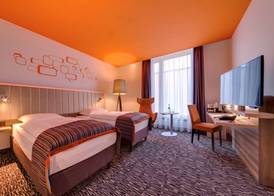 Park Inn By Radisson Neumarkt 5