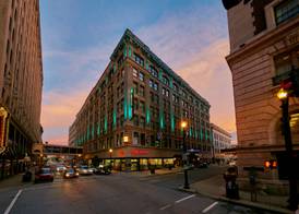 Embassy Suites by Hilton Louisville Downtown 3