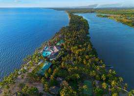 DoubleTree Resort by Hilton Fiji - Sonaisali Island 4