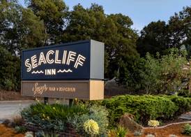Seacliff Inn Aptos, Tapestry Collection by Hilton 3