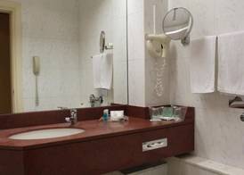 Holiday Inn THESSALONIKI by IHG 5