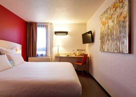 Kyriad Lyon Sud - Saint Genis Laval 3