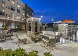 DoubleTree by Hilton Greenville Woodruff Road 4