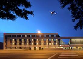 Hilton Garden Inn Bucharest Airport 2