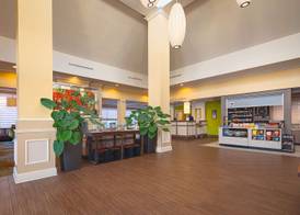 Hilton Garden Inn Newport News 3