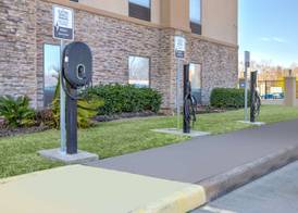 Hampton Inn & Suites Lake Jackson-Clute 3