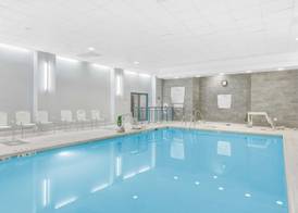 Embassy Suites by Hilton Alexandria Old Town 5