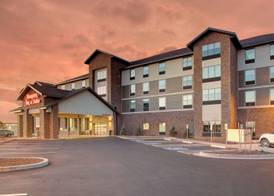 Hampton Inn Suites Flagstaff East 4