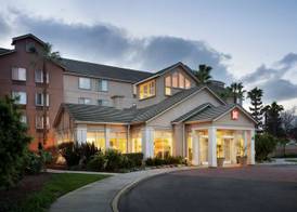 Hilton Garden Inn Gilroy 2