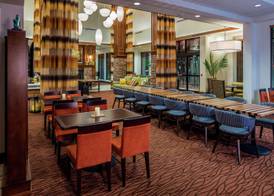 Hilton Garden Inn Uniontown 2