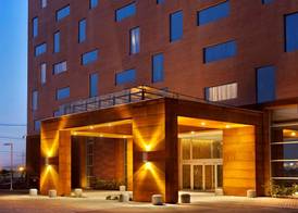 Hilton Garden Inn Santiago Airport 5