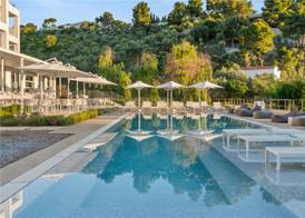 Radisson Resort Plaza Skiathos 2