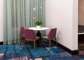 Hampton Inn & Suites Raleigh Downtown 4