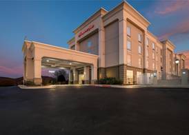 Hampton Inn Guntersville 4