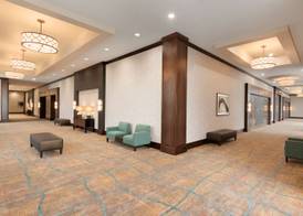 Embassy Suites by Hilton Chicago Naperville 4