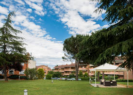 Hotel Executive 2