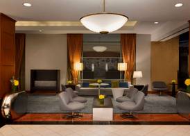 Hilton Chicago/Magnificent Mile Suites 5