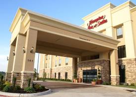 Hampton Inn & Suites Center 4