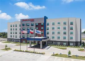 Hampton Inn & Suites Irving Hwy 183 4