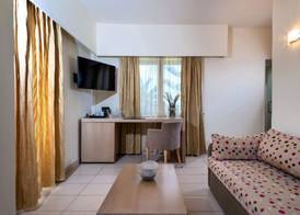 Minos Mare Royal 3
