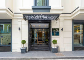 Hotel Ravi 4
