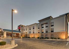 Hampton Inn & Suites St. Louis-Edwardsville 3