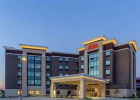 Hampton Inn & Suites Burlington 2