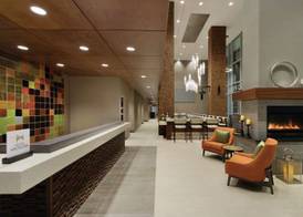 Hilton Garden Inn Calgary Downtown 2
