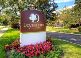 DoubleTree by Hilton Chicago Schaumburg 2