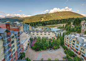 Hilton Whistler Resort & Spa 3