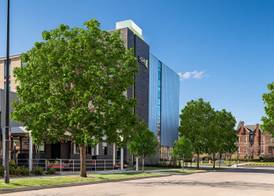 Home2 Suites by Hilton Des Moines at Drake University 3