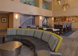Hampton Inn & Suites Bakersfield North-Airport 4