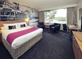 Mercure North Melbourne 4