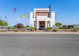 Hampton Inn & Suites Farmington 2