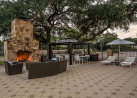 Hampton Inn & Suites Boerne 4