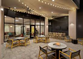 Home2 Suites By Hilton Woodland Hills Los Angeles 2