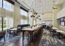 Hampton Inn & Suites Orlando-Apopka 4