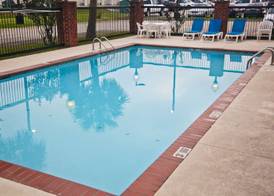 Hampton Inn & Suites Jennings 5