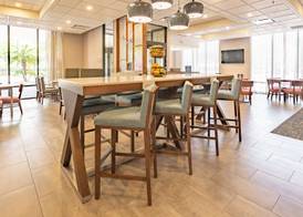 Hampton Inn Gainesville 5