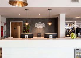 Hampton By Hilton Humberside Airport 4
