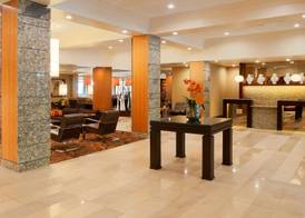 DoubleTree by Hilton Hotel St. Louis - Chesterfield 5