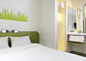 Ibis Budget Roanne Hôtel 4