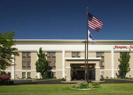 Hampton Inn South Haven 5